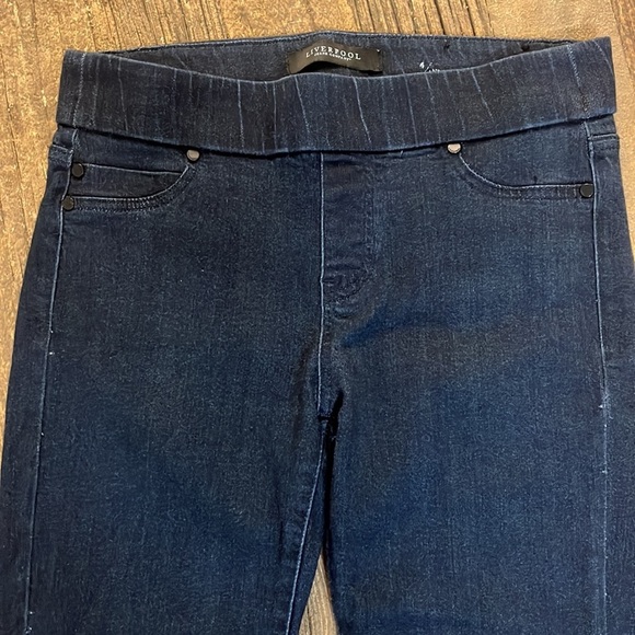 Liverpool Jeggings - Picture 2 of 12